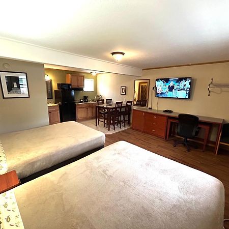 Hunter'S Friend Resort On Indian Point Экстерьер фото