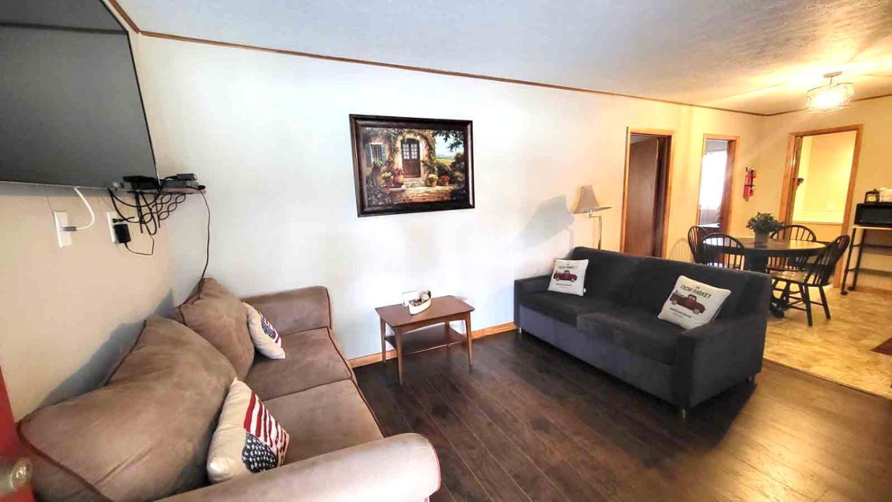 Hunter'S Friend Resort On Indian Point Экстерьер фото