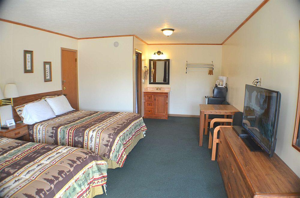 Hunter'S Friend Resort On Indian Point Экстерьер фото