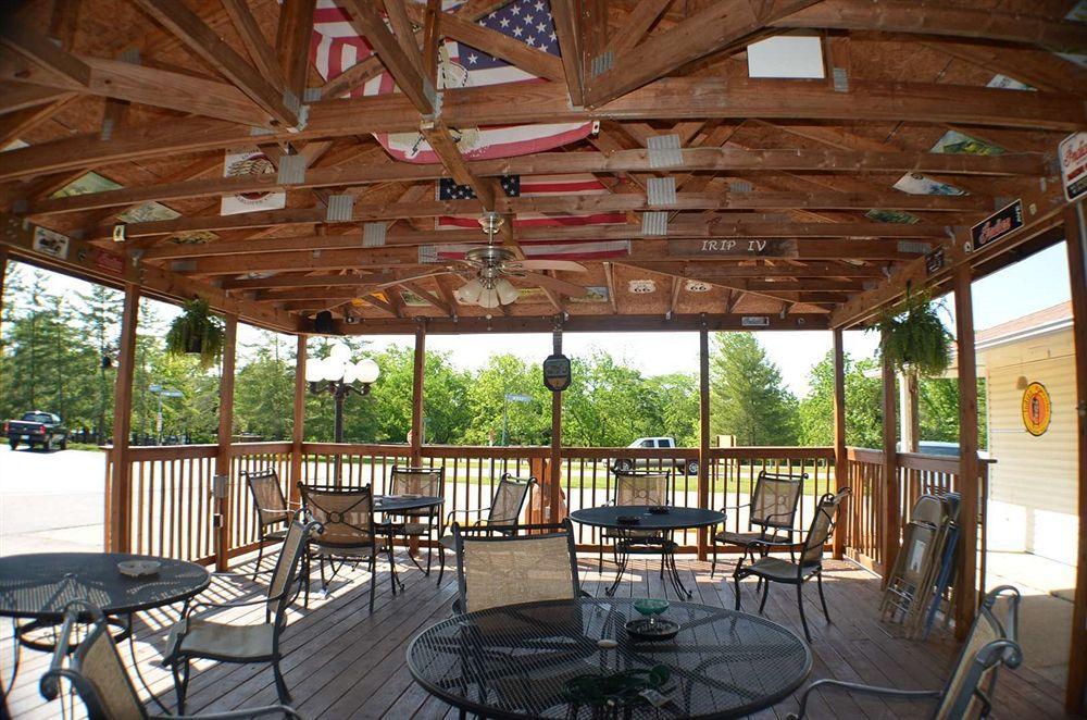Hunter'S Friend Resort On Indian Point Экстерьер фото